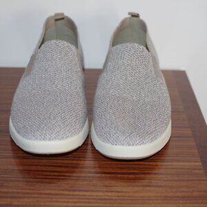 Woolloomooloo Suffolk Natural Merino Wool Slip-On shoes men Size 43